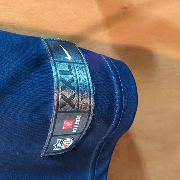 Los Angeles Rams football jersey (2XL) - Picture 9 of 9